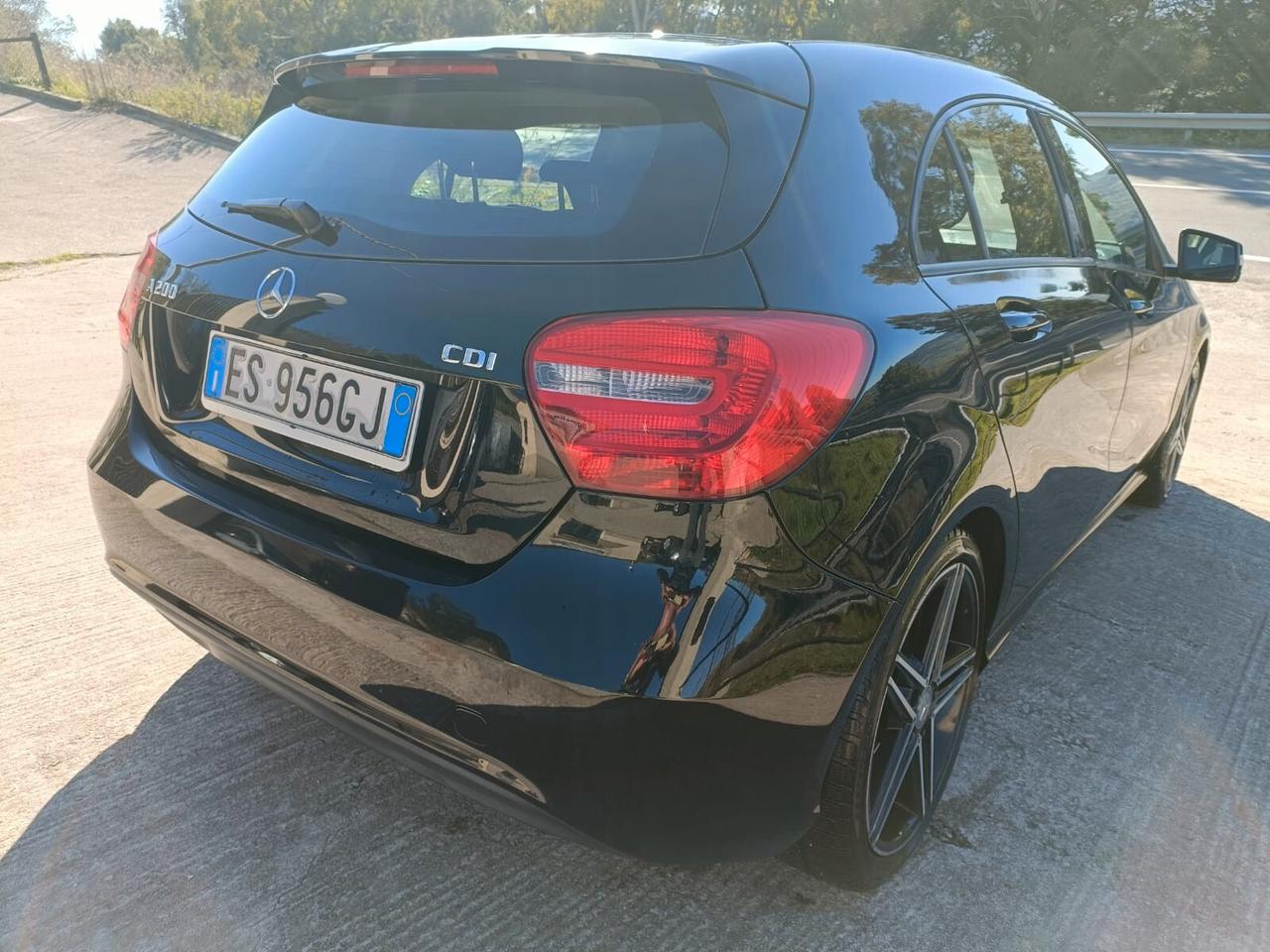 Mercedes-benz A200 CDI Premium - 2013