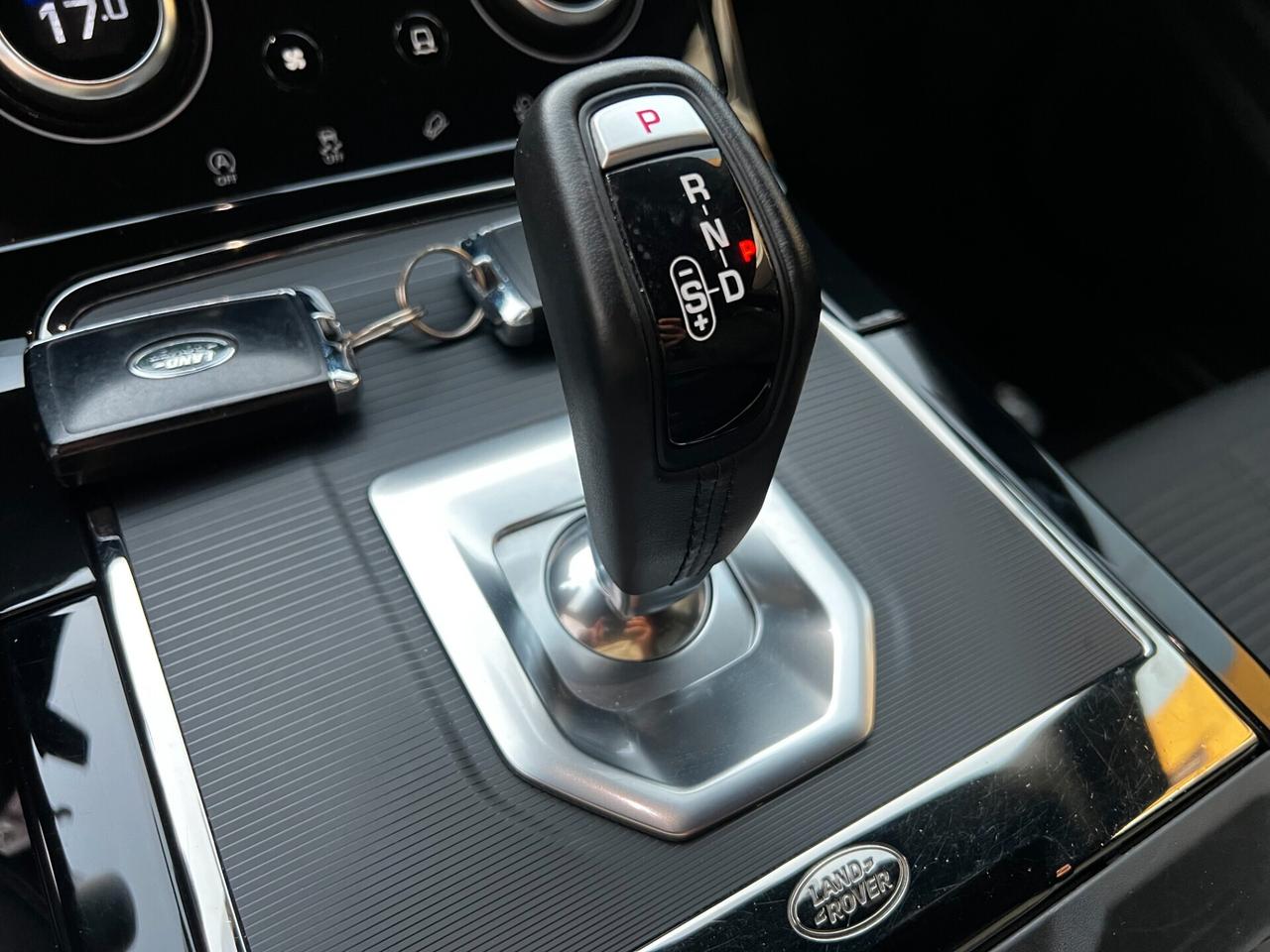 Range Rover Evoque 2.0D 150 CV R-Dynamic-2020