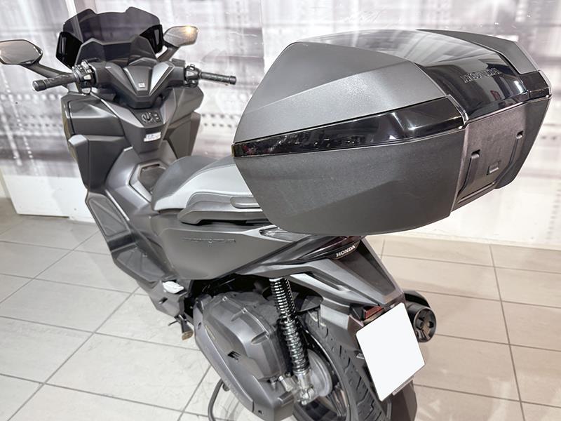 Honda Forza 125