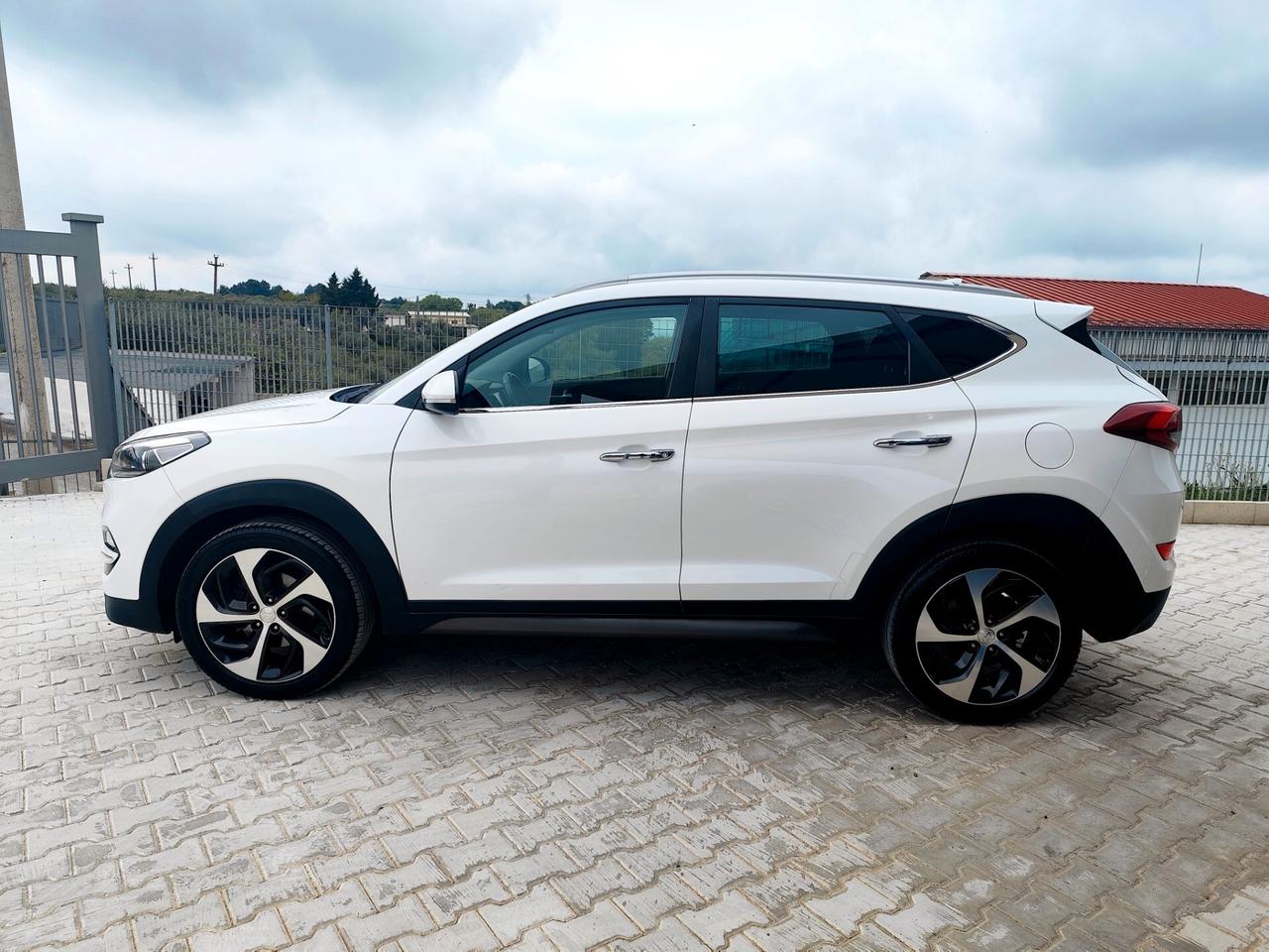 Hyundai Tucson 1.7 CRDi XPossible