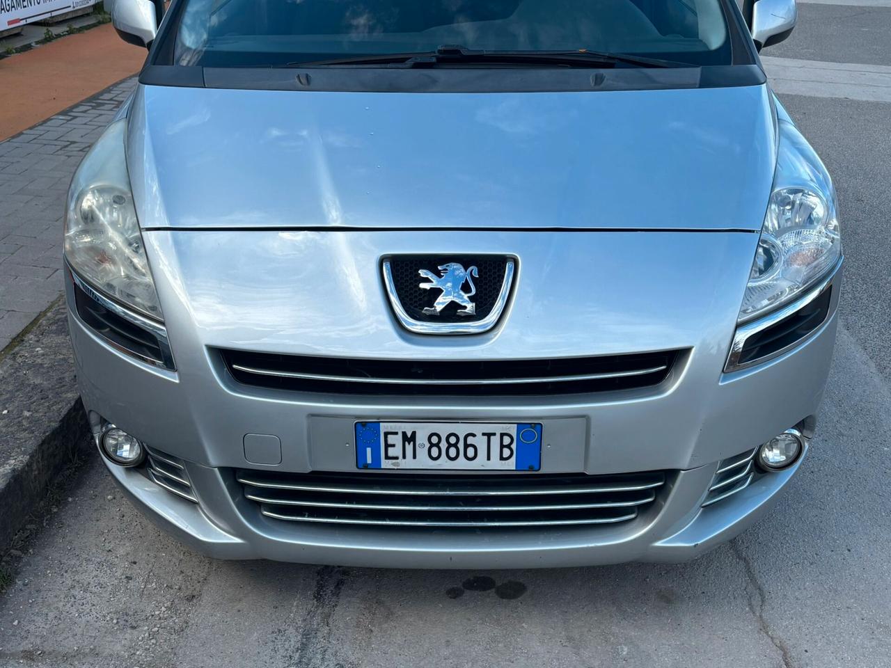 Peugeot 5008 1.6 HDi 112CV Business