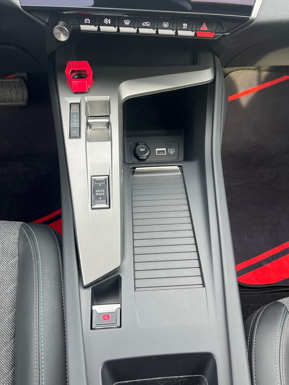 Peugeot 408 PureTech EAT8 GT Line PROBLEMA MOTORE