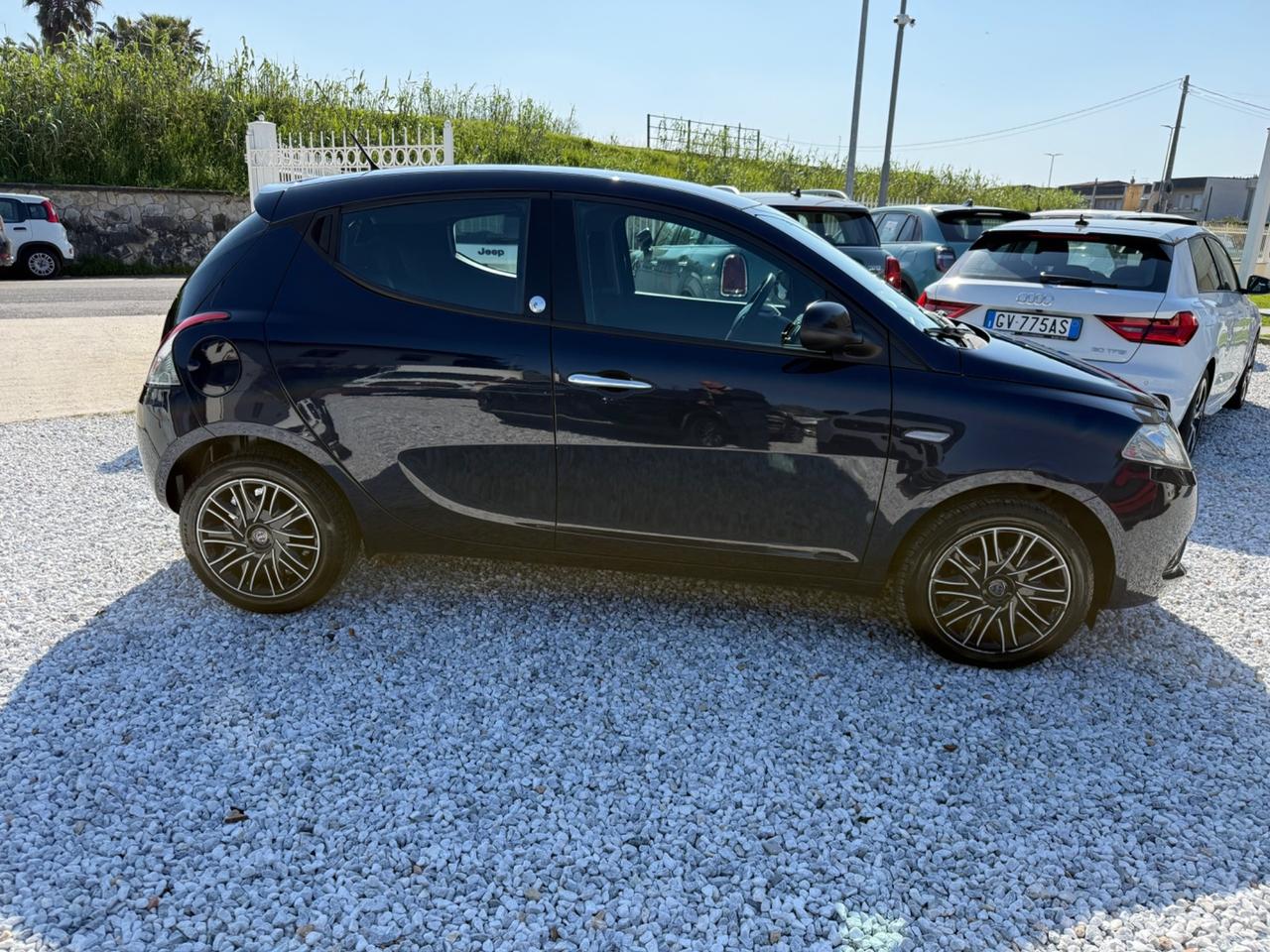 Lancia Ypsilon 1.2 69 CV 5 porte GPL Ecochic Platinum