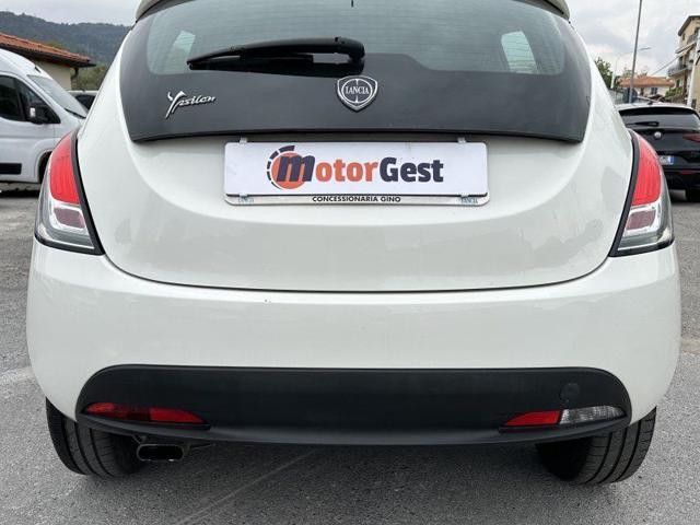 LANCIA Ypsilon 1.2 69 CV 5 porte NEOPATENTATI