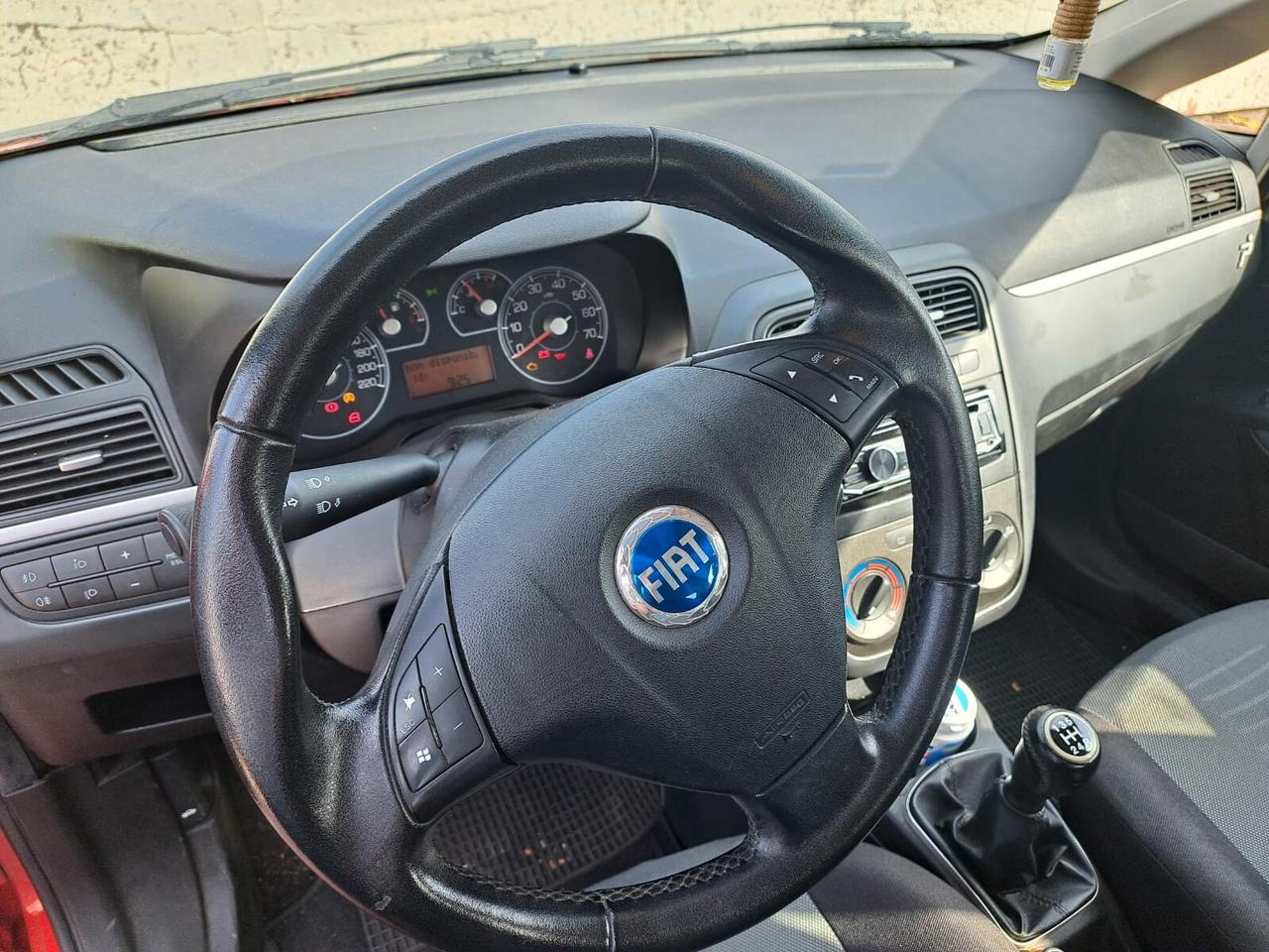 Fiat Grande Punto 1.4 Benz 120CV - Garanzia 12 Mesi