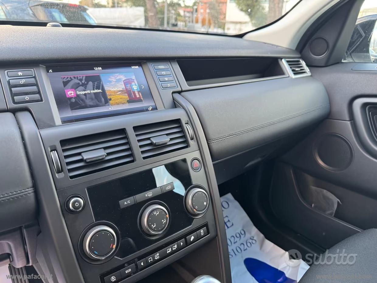 LAND ROVER Discovery Sport 2.0D I4-L.Flw R-Dyn. HSE