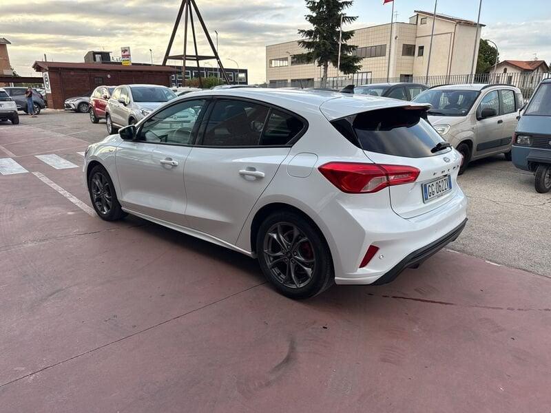 Ford Focus 1.0 EcoBoost Hybrid 155 CV 5p. ST Line