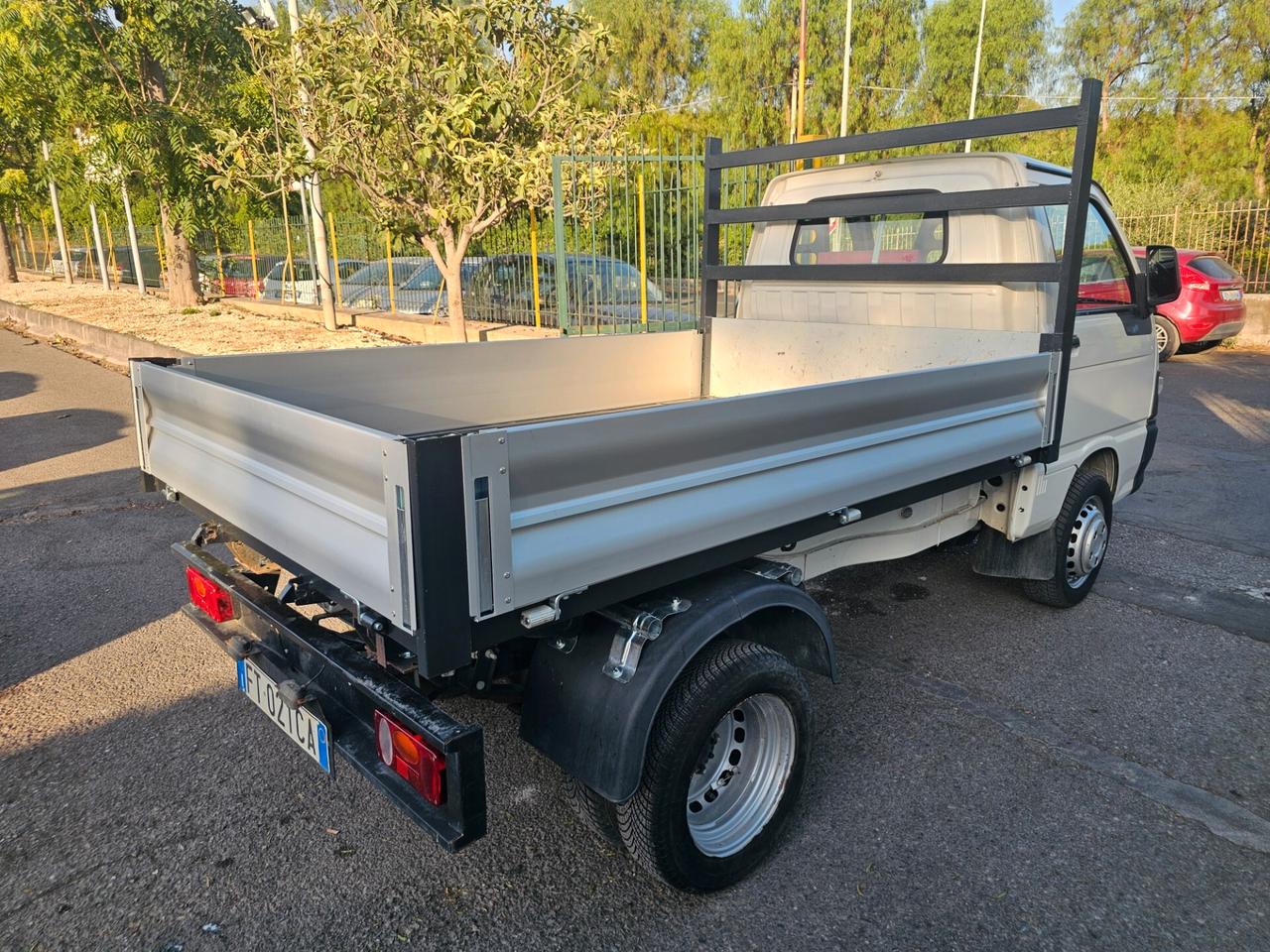 Piaggio Porter 1.3 Cassonato Rib. lega Ext (1,7t)