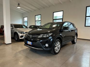 Toyota RAV 4 RAV4 2.2 D-4D 4WD Lounge