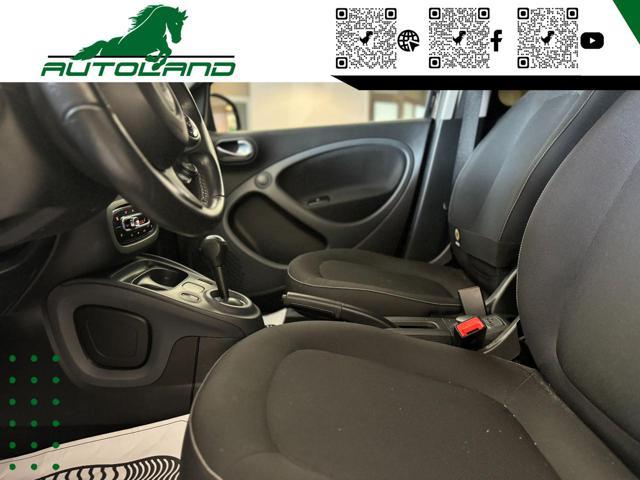 SMART ForFour 70 1.0 twinamic SuperPassionTotalBlackNeopatentati