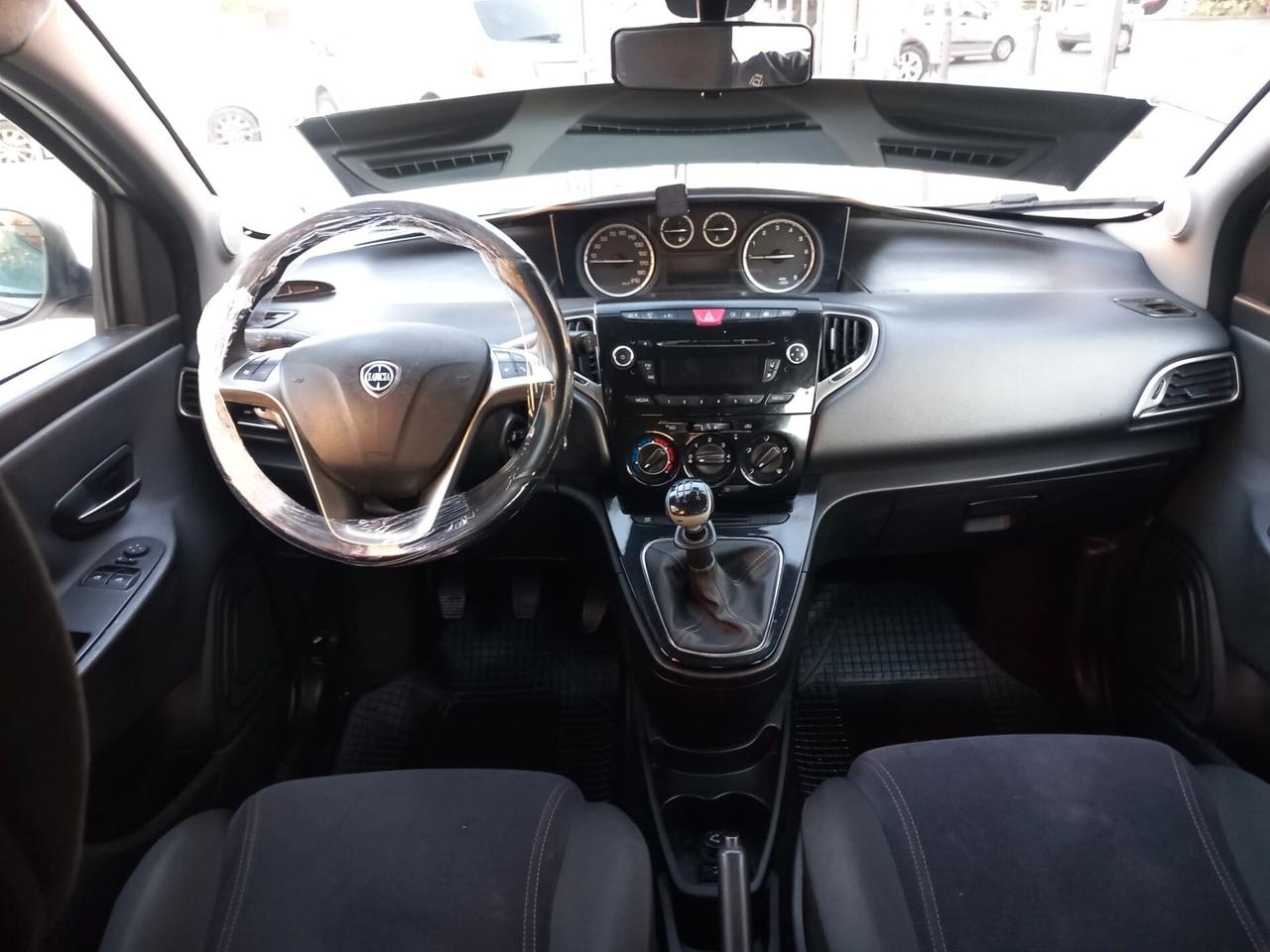 Lancia Ypsilon 5 Porte Full Optional