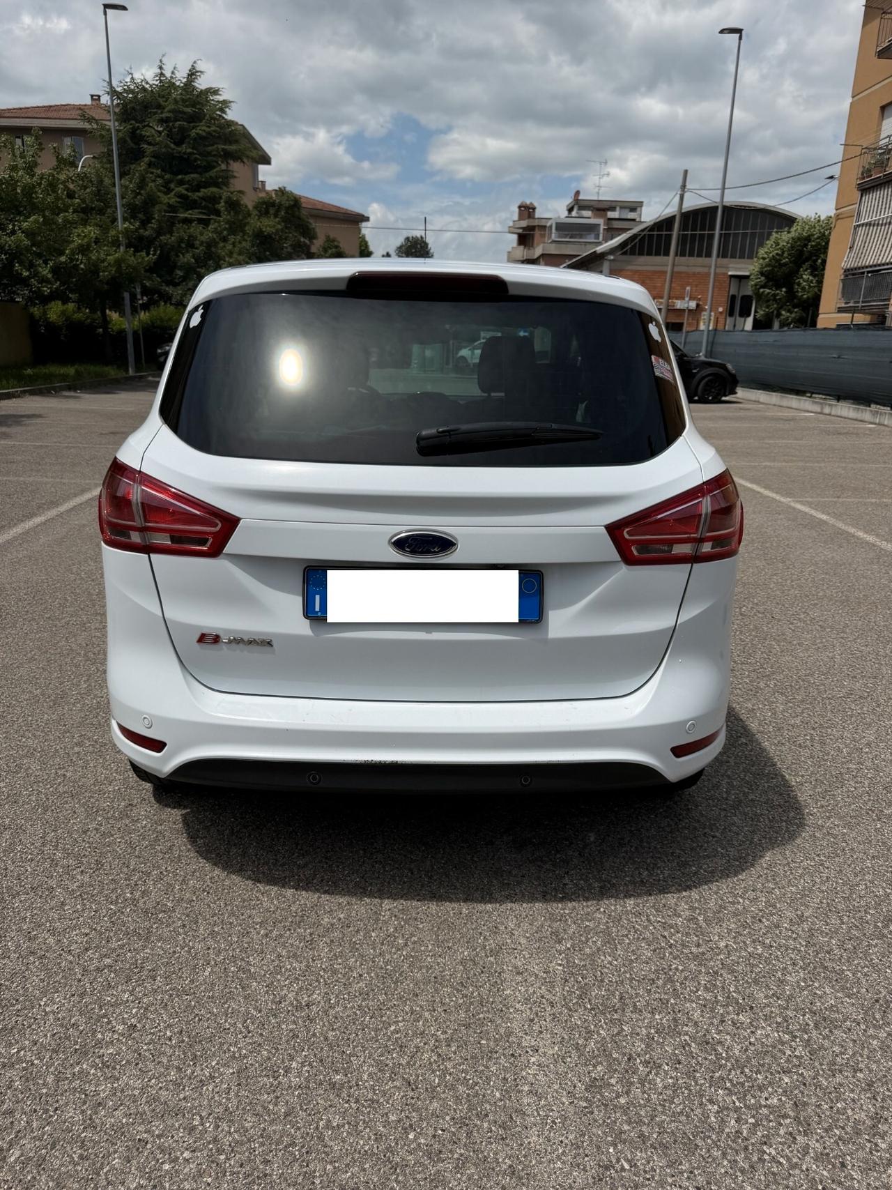 Ford B-Max 1.4 Gpl - NAV. - NEOP. - 12 MESI DI GARANZIA -