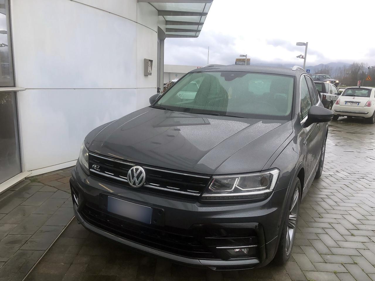 Volkswagen Tiguan 2.0 TDI SCR DSG Sport BlueMotion Technology R-Line
