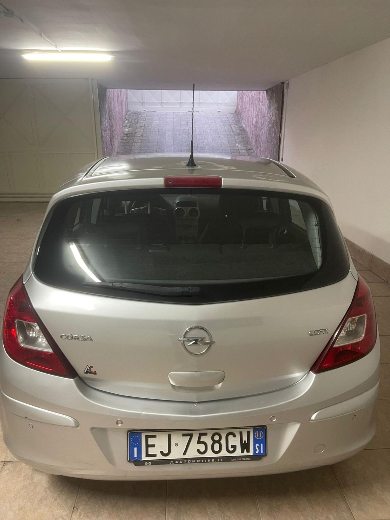 Opel Corsa 1.3 CDTI 75CV F.AP. 5 porte Cosmo