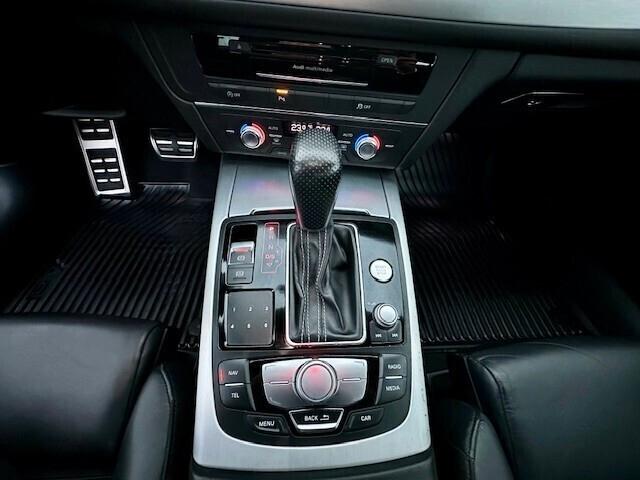 Audi A6 2.0 TDI 190 CV S LINE