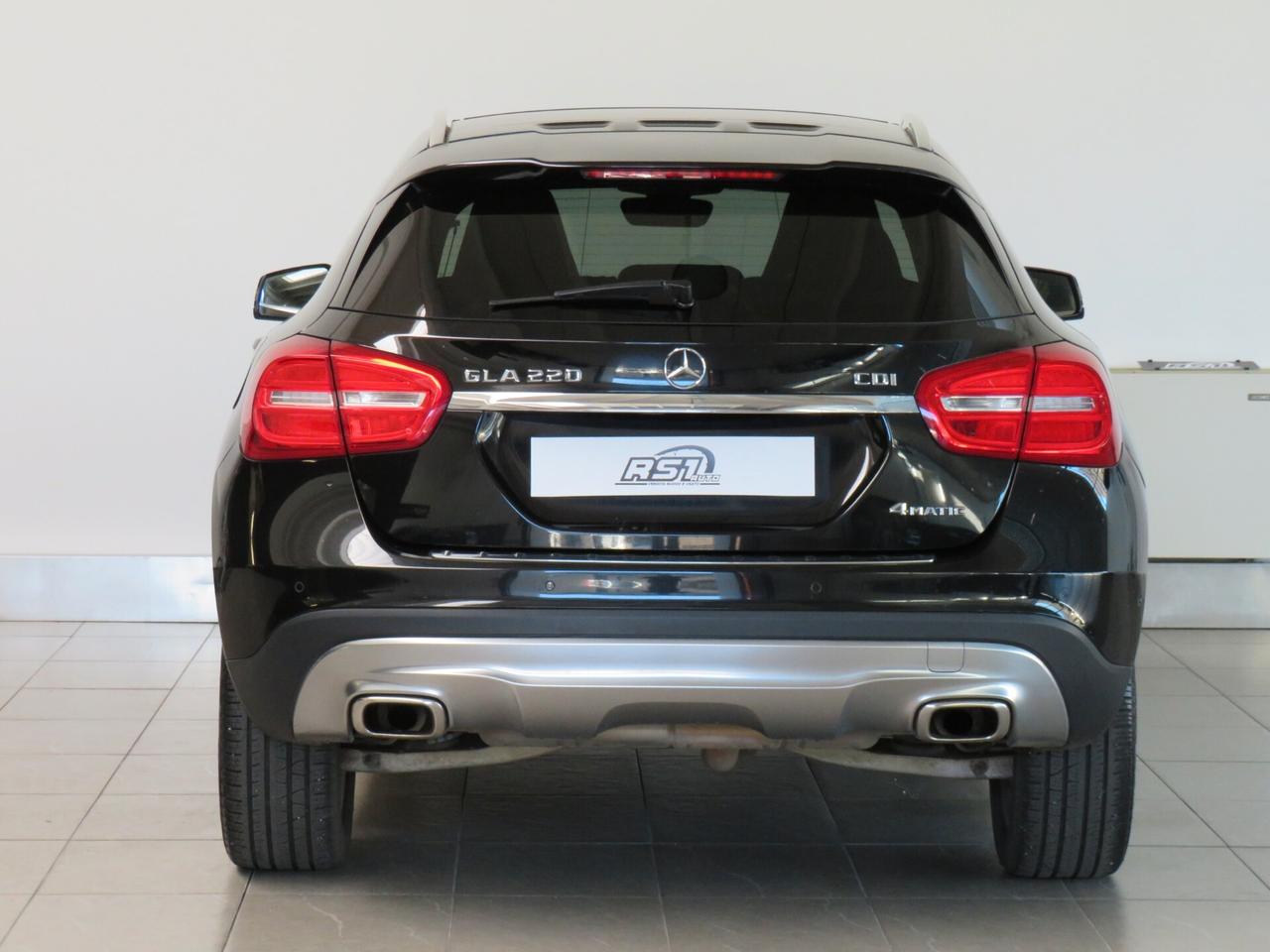Mercedes-benz GLA 220 4matic premium
