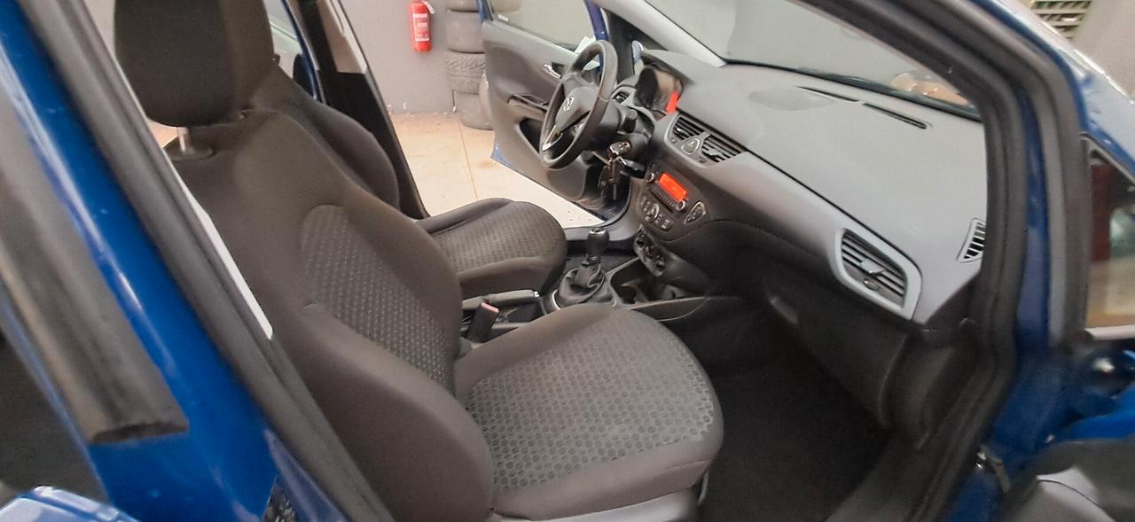 Opel Corsa 1.4 90CV GPL Tech 5 porte Innovation