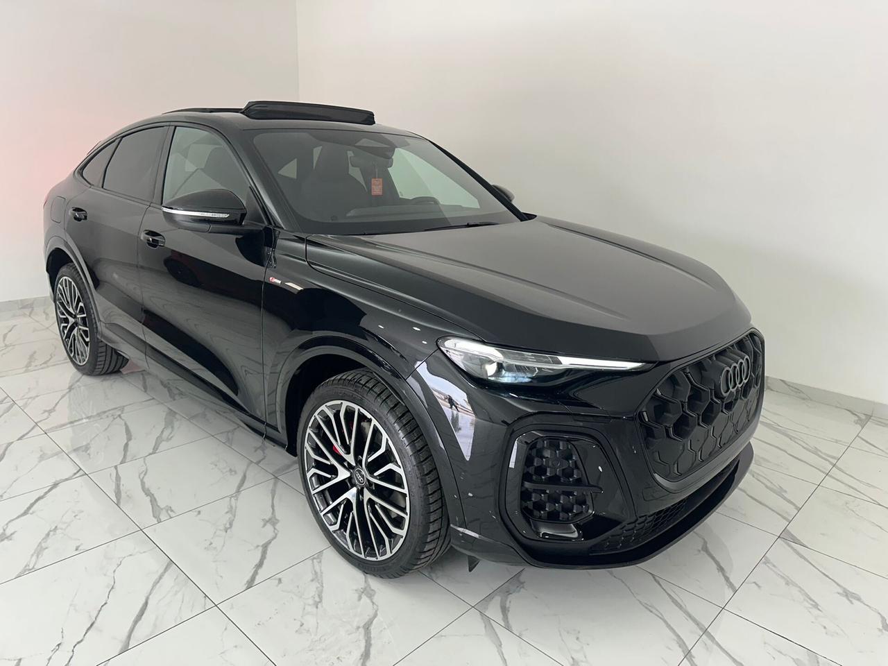 AUDI Q5 SPORTBACK S-LINE BLACK EDITION TETTO/B&O/SEDILI CON MEMORIA