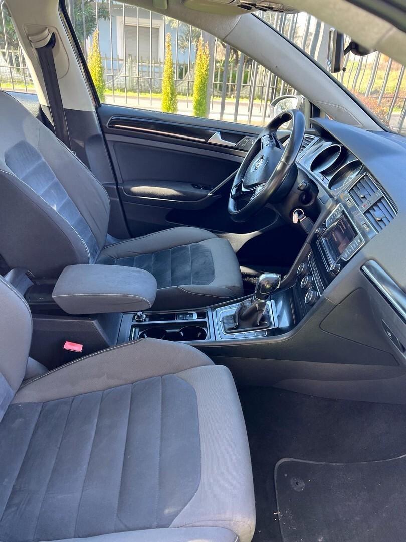 Volkswagen golf 7" serie 1.6 tdi dsg