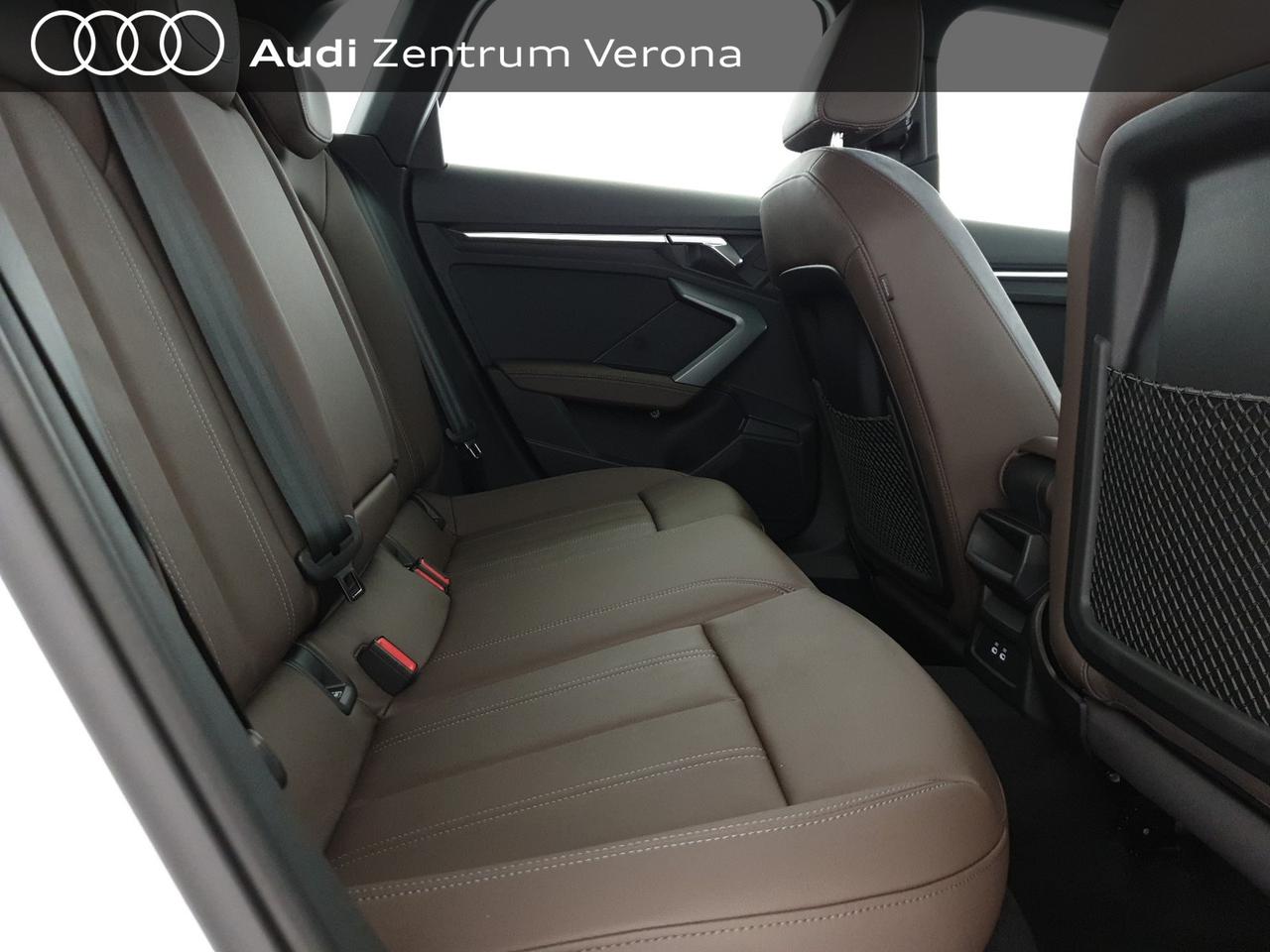 Sportback 35TDI 150CV S troni Business Advanced