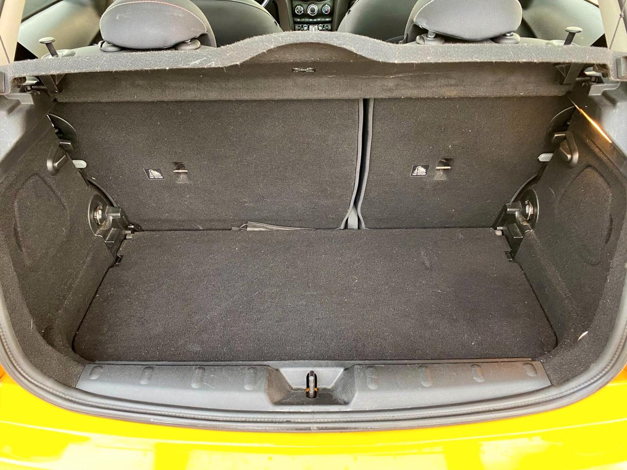 MINI One 1.2 3p 102cv ADATTA A NEO PATENTATI