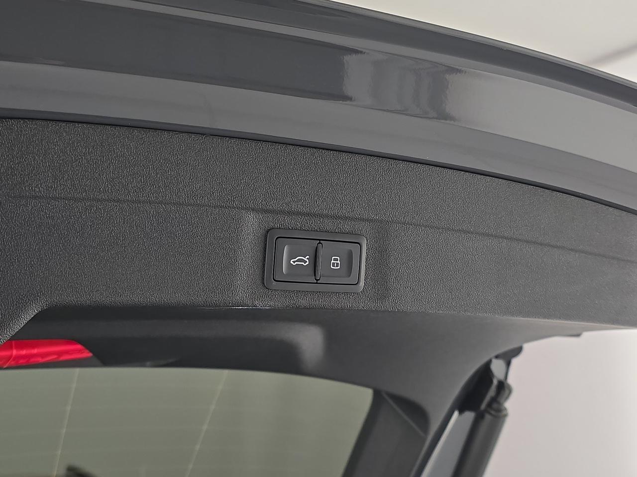 Audi A5 avant 2.0 tdi mhev+ s line edition 204cv s-tronic