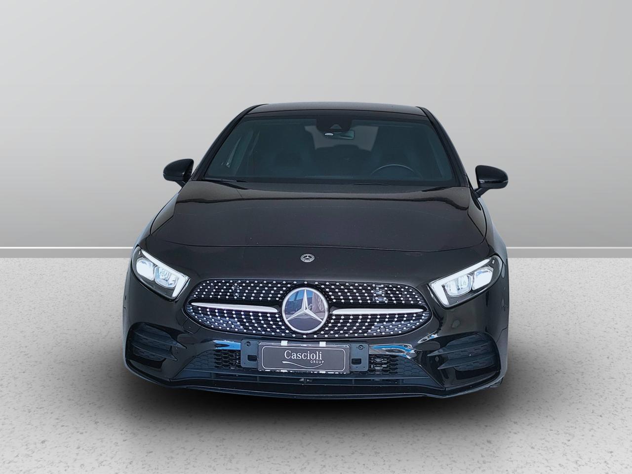 Mercedes-Benz Classe A - W177 2018 - A 200 d Premium Night edition 4matic auto