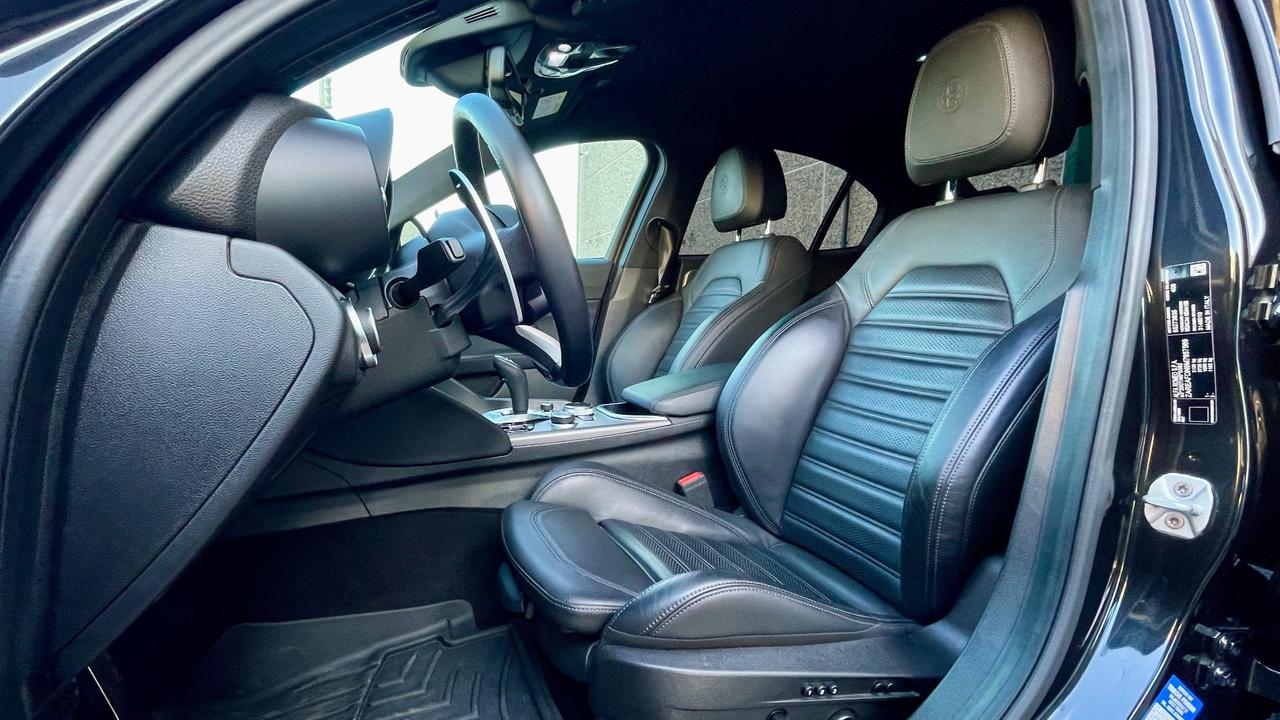 ALFA ROMEO GIULIA 2.0 TURBO VELOCE AT8 Q4 280CV - FULL LED, PELLE, SEDILI RISCALDATI