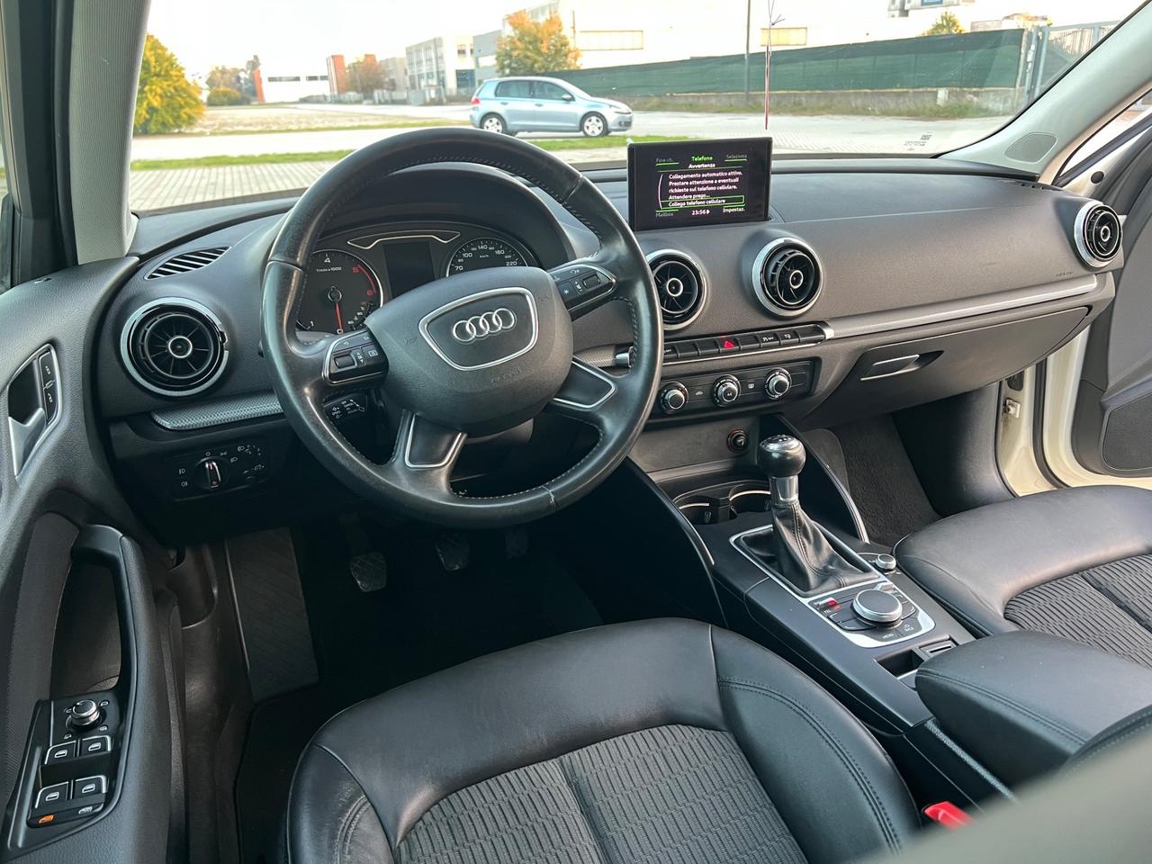 Audi A3 SPB 1.6 TDI Ambiente