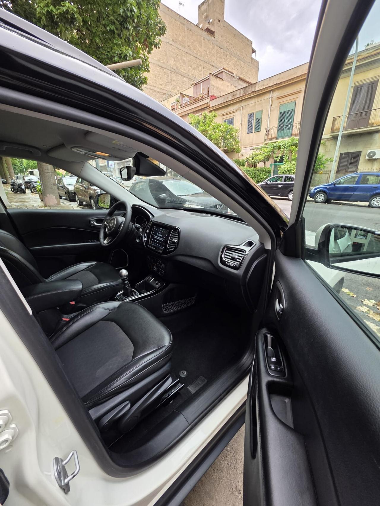 Jeep Compass 1.6 Multijet II 2WD Night Eagle