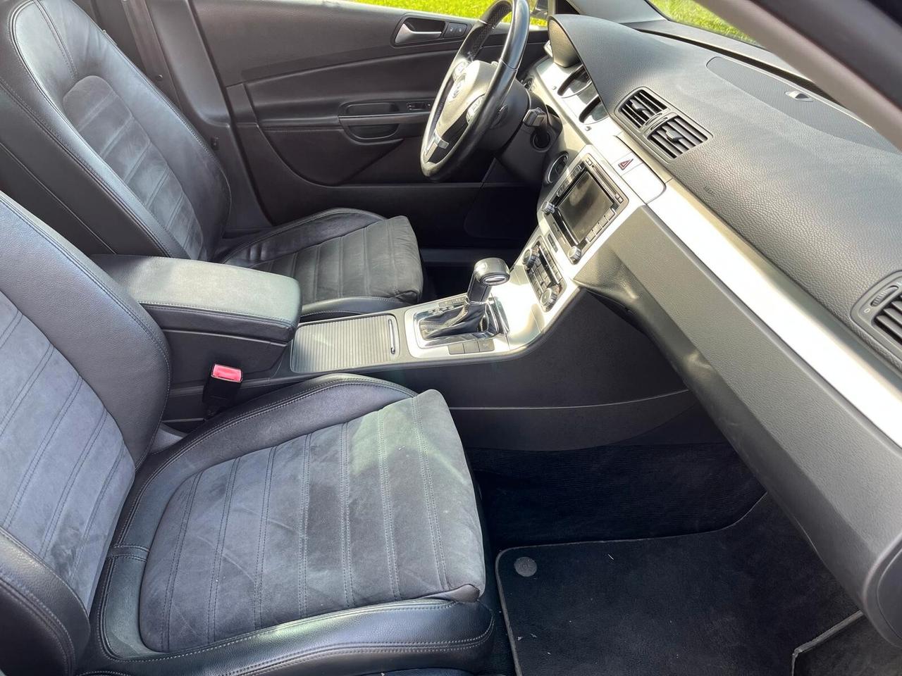 Volkswagen Passat 2.0 TDI DPF DSG 4mot. Highline