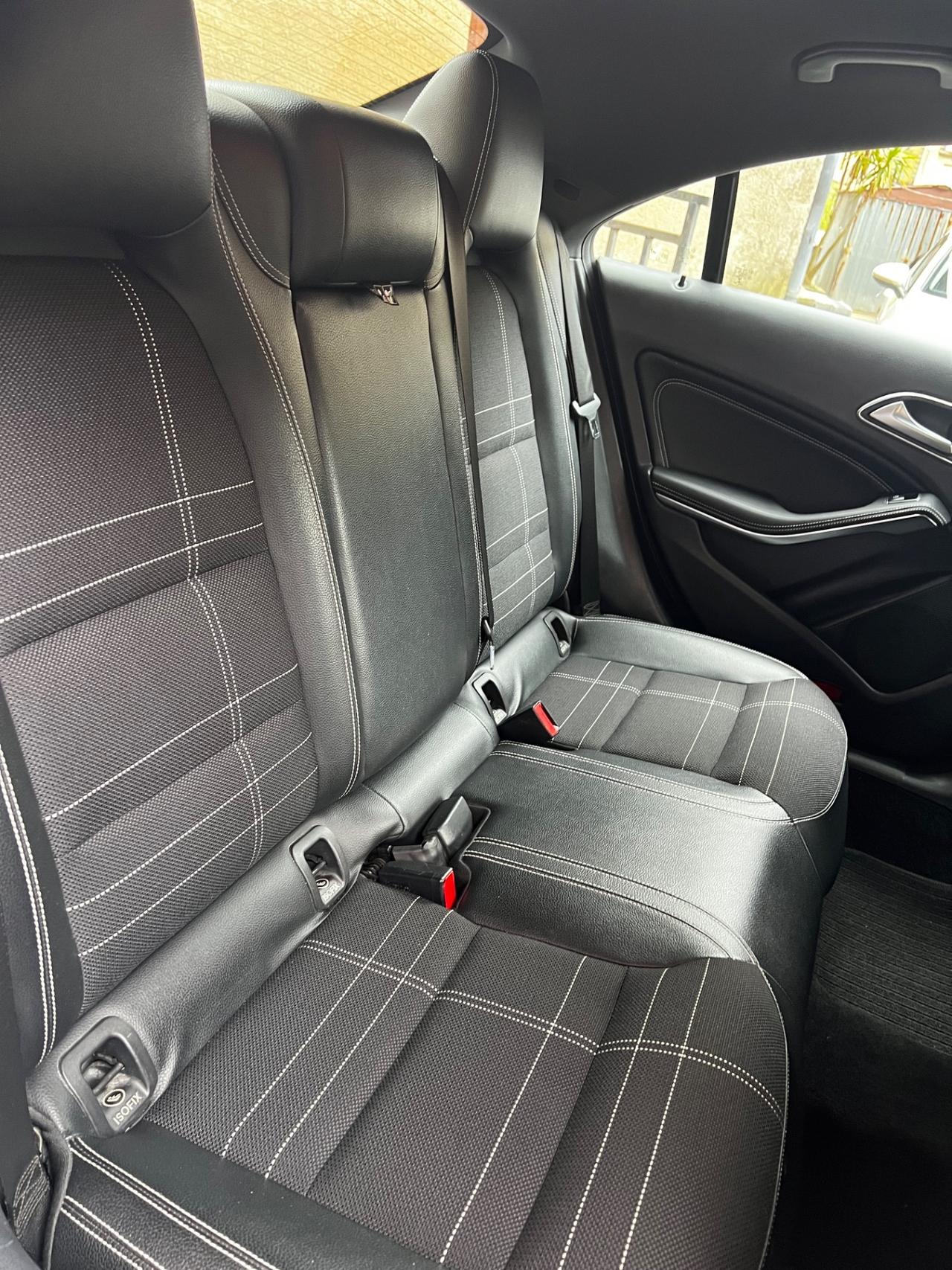 Mercedes-benz CLA 200 CDI Sport