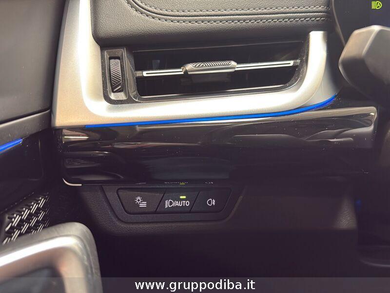 BMW X1 U11 sdrive18d X-Line auto