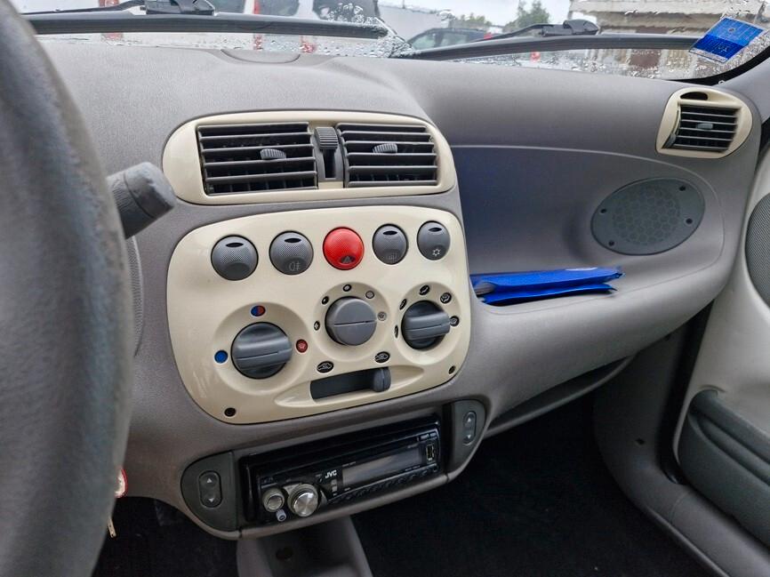 Fiat 600 1.1 Active