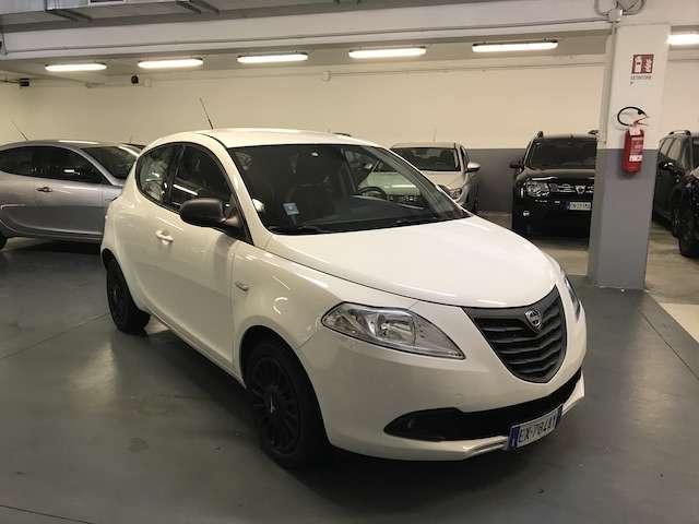 Lancia Ypsilon Ypsilon 1.2 8v Gold ecochic Gpl 69cv