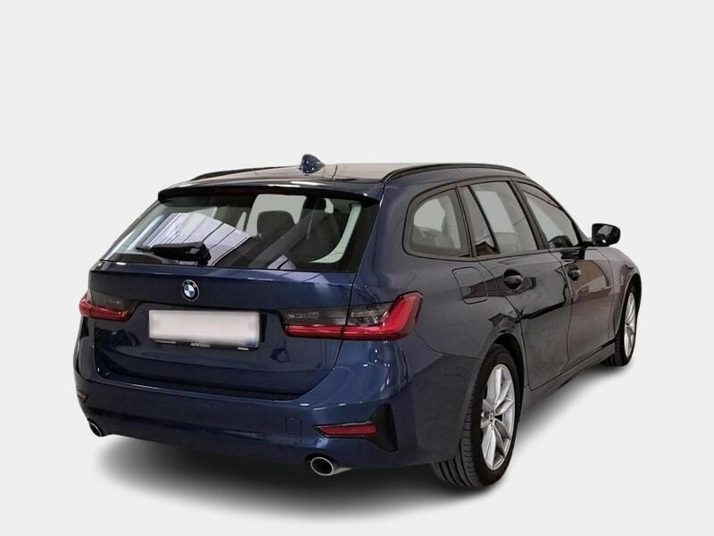 BMW 318 48V Business Advantage Touring auto