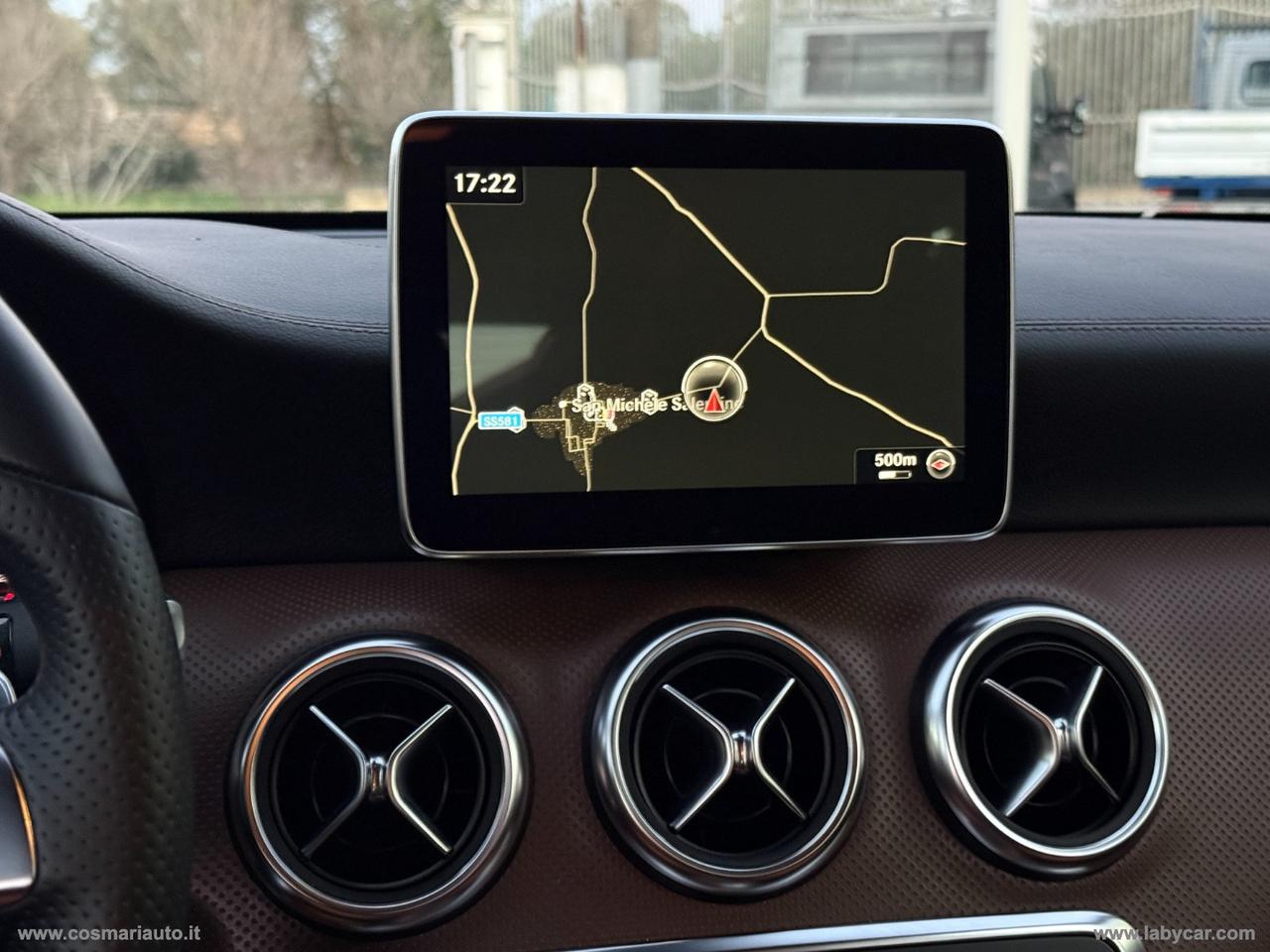 MERCEDES-BENZ A 180 d Automatic Premium