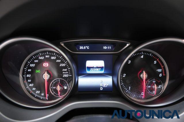 MERCEDES-BENZ GLA 220 D AUTOMATIC 4MATIC PREMIUM AMG TETTO PANORAMA