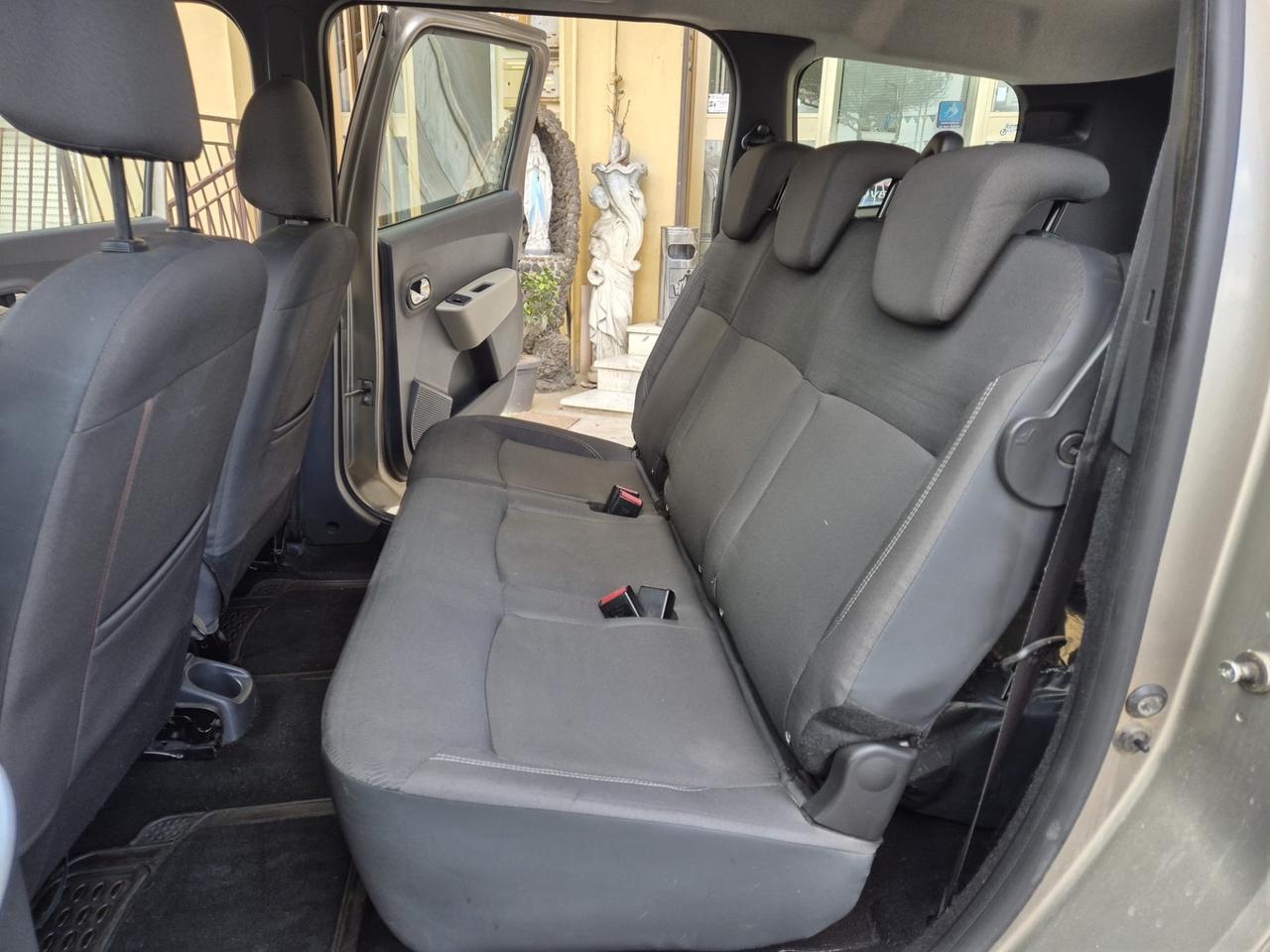 Dacia Lodgy 1.6 8V 85CV Metano 5 posti Lauréate