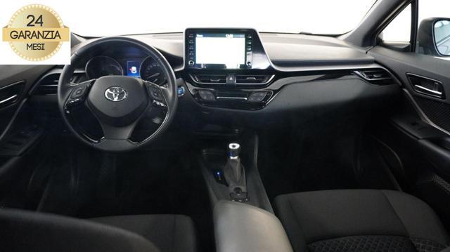 TOYOTA C-HR 1.8 Hybrid E-CVT Business