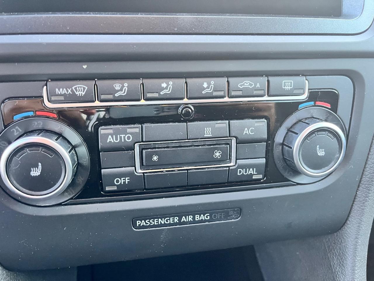 Volkswagen Golf 1.6 TDI DPF 5p. Con gancio traino