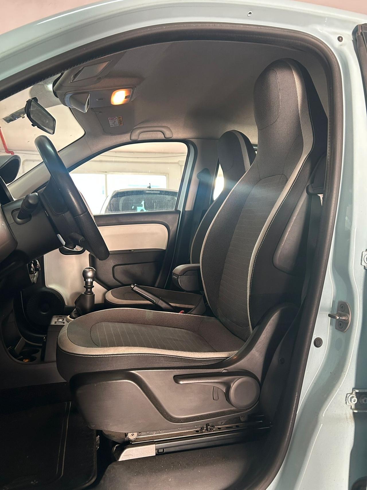 Renault Twingo TCe 90 CV GPL La Parisienne