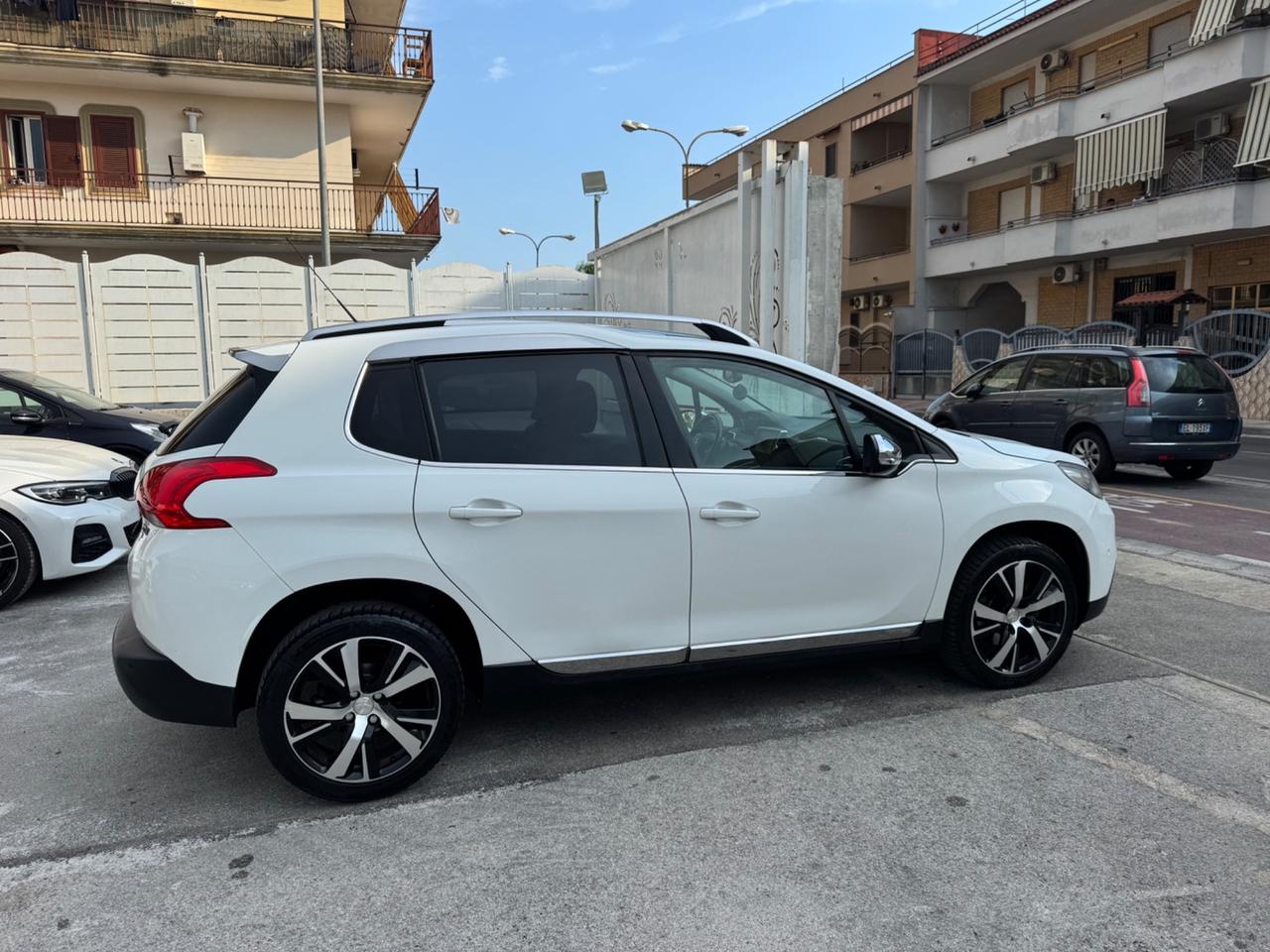 Peugeot 2008 1.6 DIESEL 115CV Allure 2015