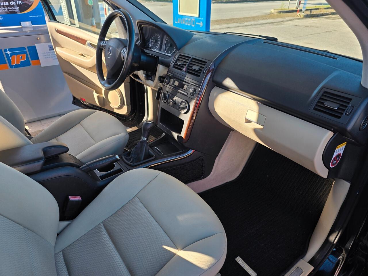 Mercedes-benz A 150 Elegance con 146.000km Neopatentati ok