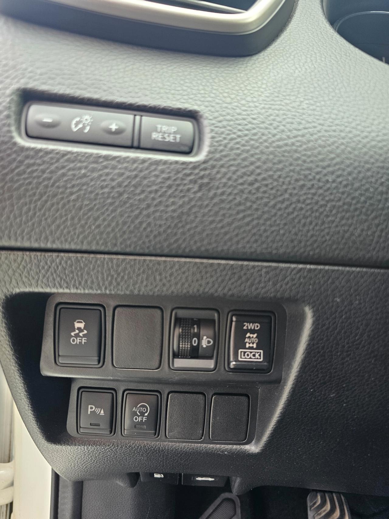 Nissan Qashqai 4WD 1.6 Diesel 130cv 4x4 disinseribile