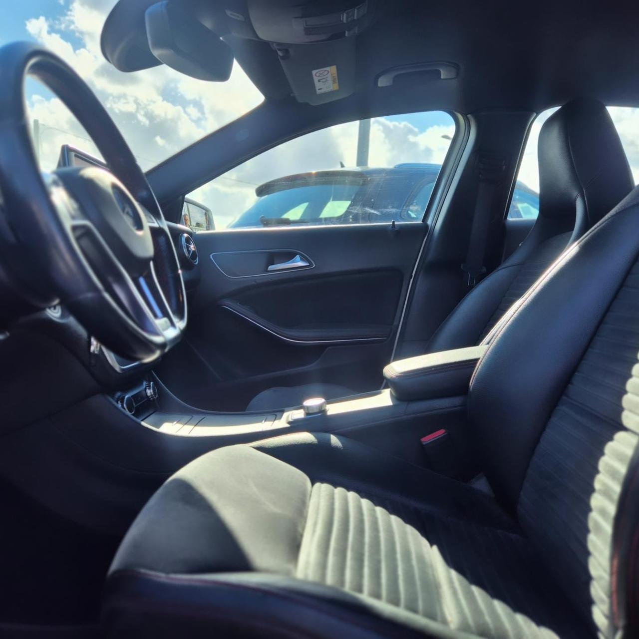 Mercedes-benz GLA 180 CDI Automatic Premium