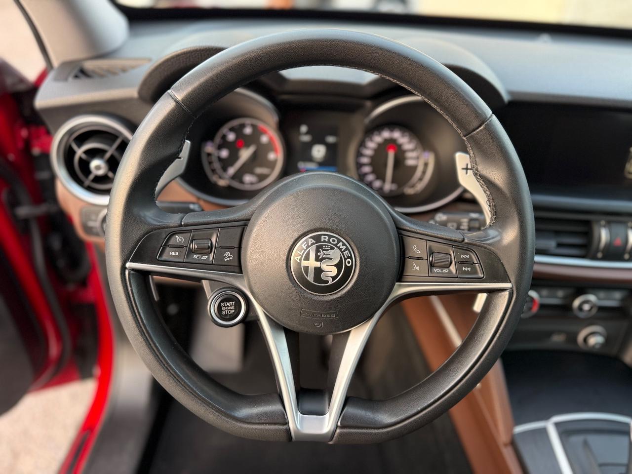 Alfa Romeo Stelvio 2.2 Turbodiesel 210 CV AT8 Q4 Executive