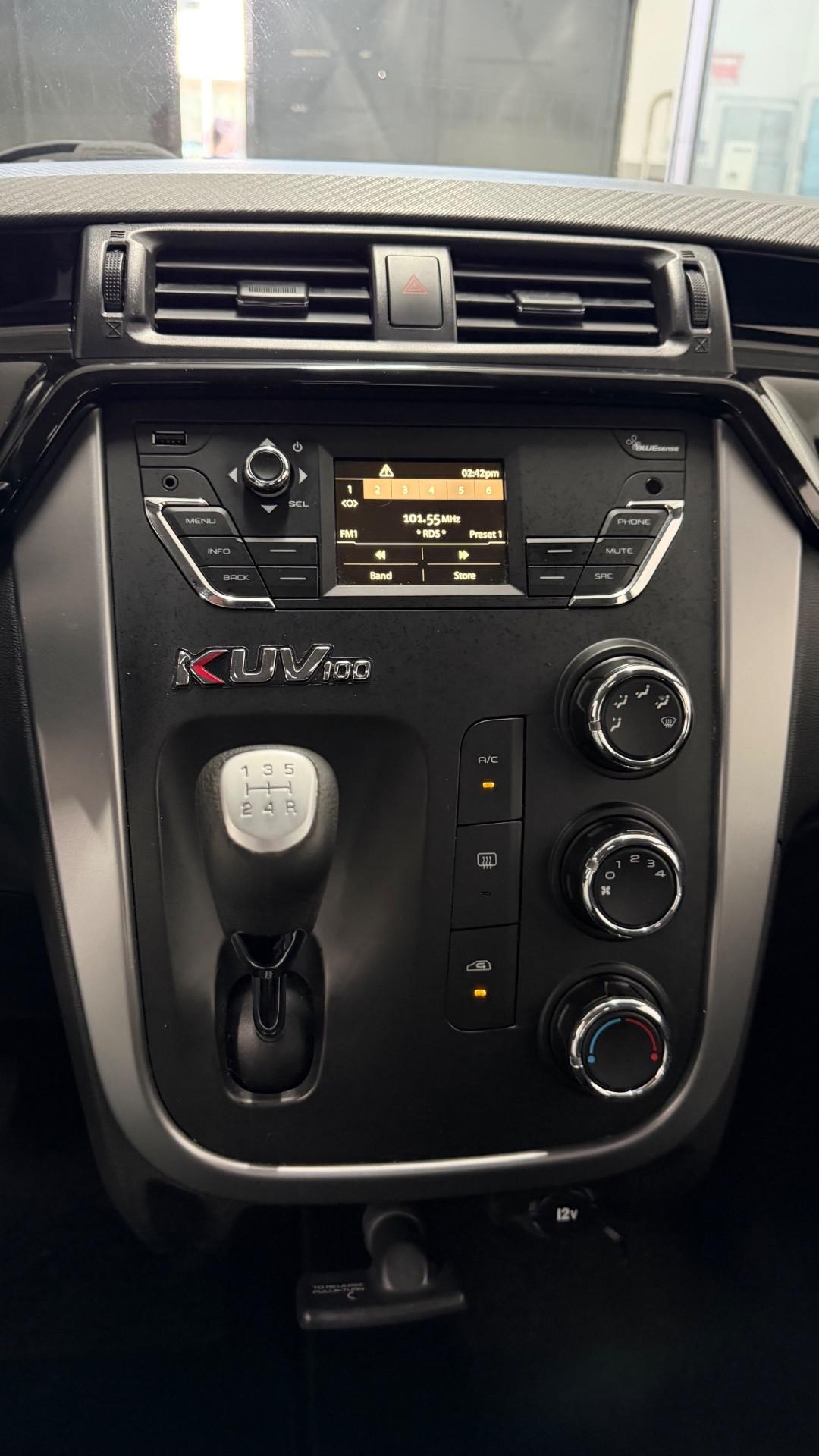 Mahindra KUV100 1.2 VVT K8 2019
