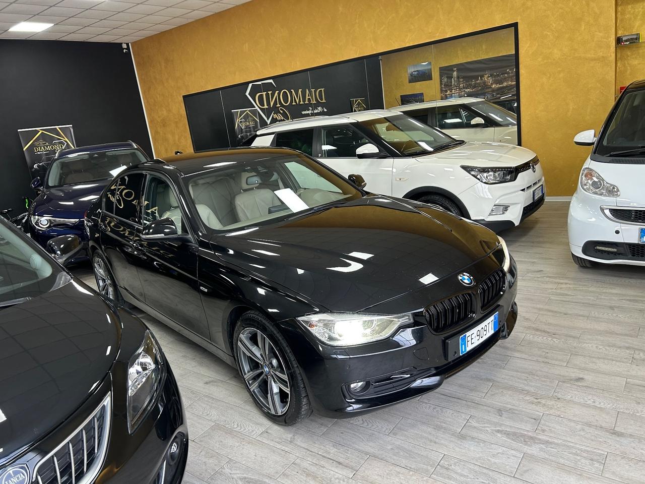 BMW 320d Modern 184 cv “AUT/PELLE/NAVI/18”-2013