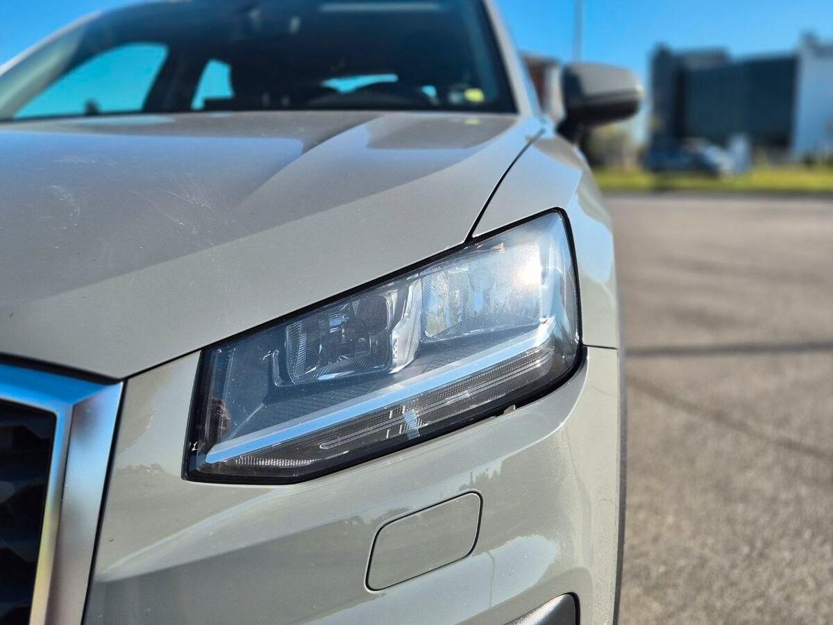 Audi Q2 30 1.6 tdi Admired s-tronic